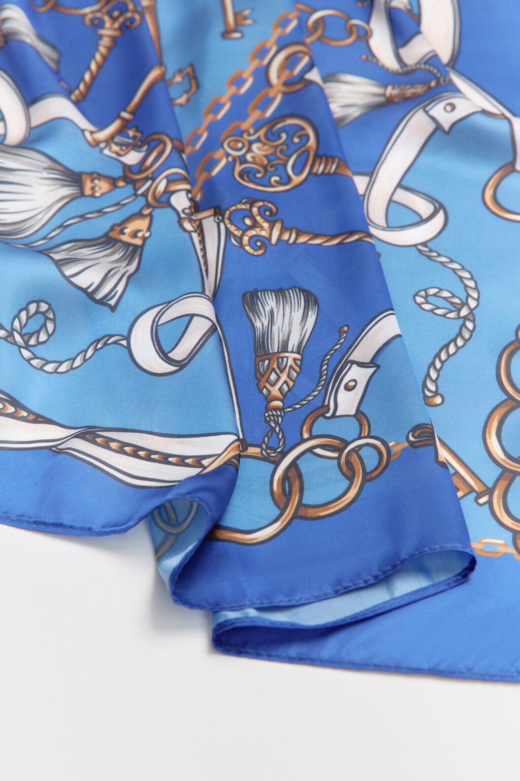 Платок атласный с принтом - цвет синий - 3