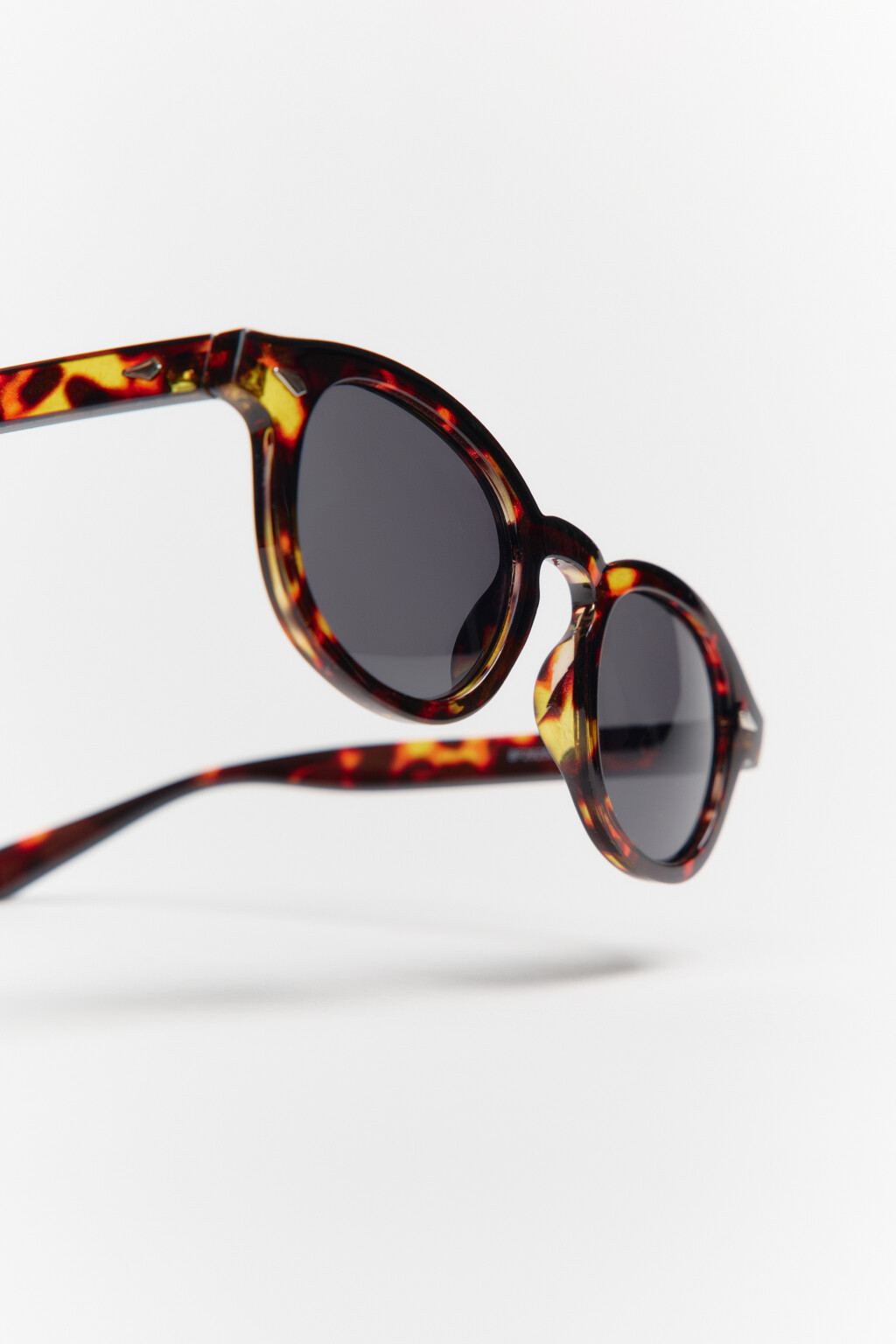 Очки солнцезащитные в леопардовой оправе - цвет черный - 1