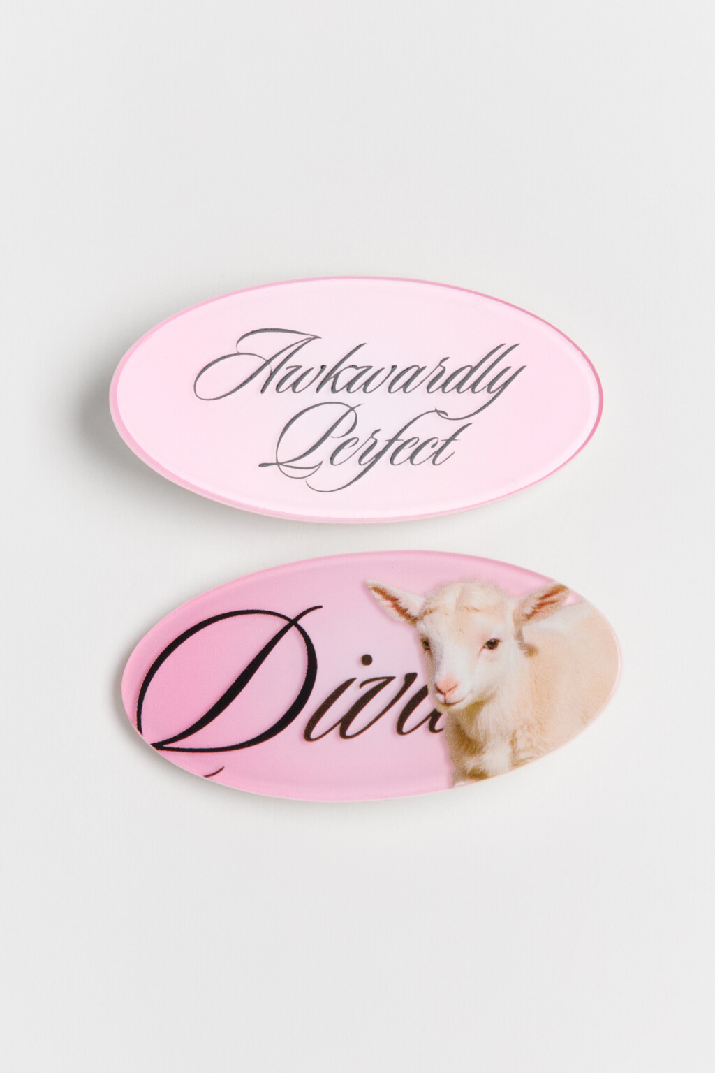 Набор заколок-зажимов с принтом (2 штуки) - цвет белый - 2