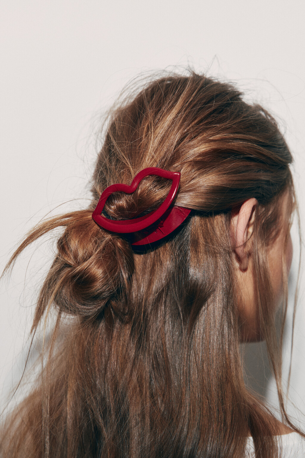 Заколка-краб для волос в виде губ - цвет красный - 1