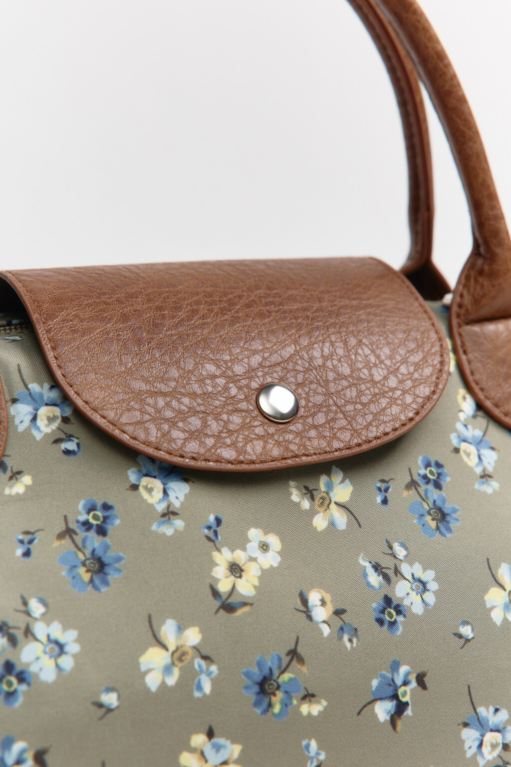 Сумка-кроссбоди текстильная с цветочным принтом - цвет зеленый - 8