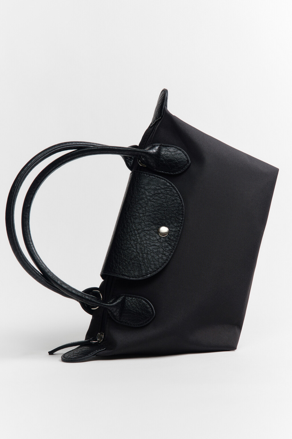 Сумка-кроссбоди текстильная с цветочным принтом - цвет черный - 1