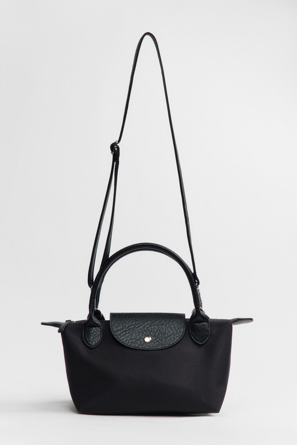 Сумка-кроссбоди текстильная с цветочным принтом - цвет черный - 6