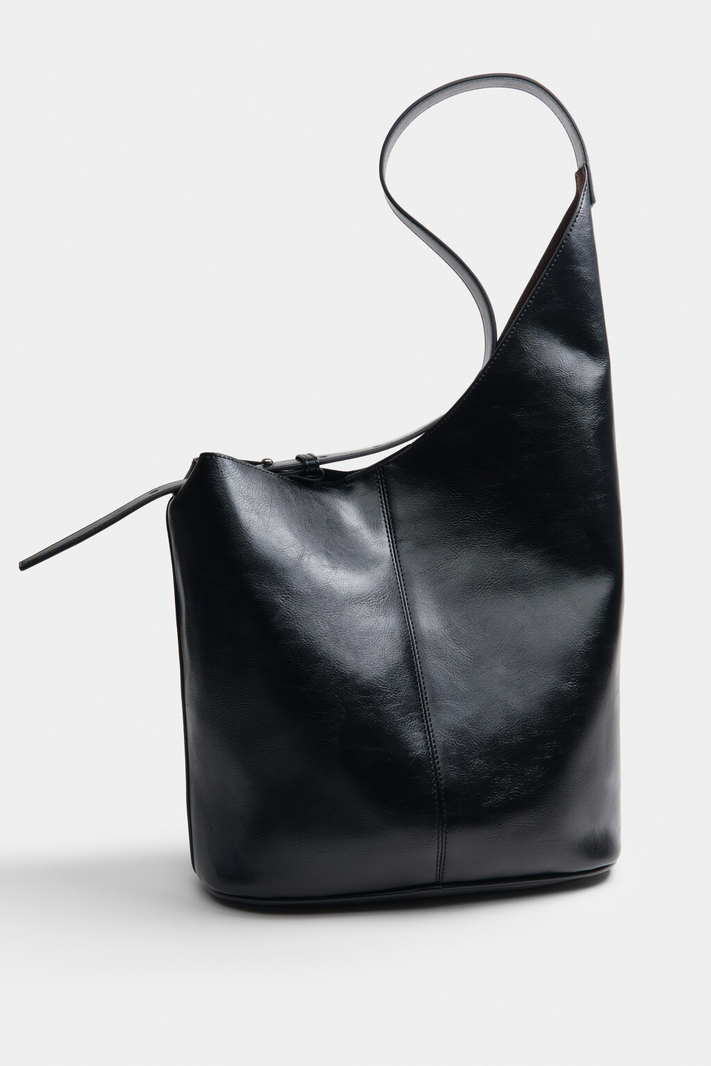 Сумка-шопер асимметричная из искусственной кожи - цвет черный - 3