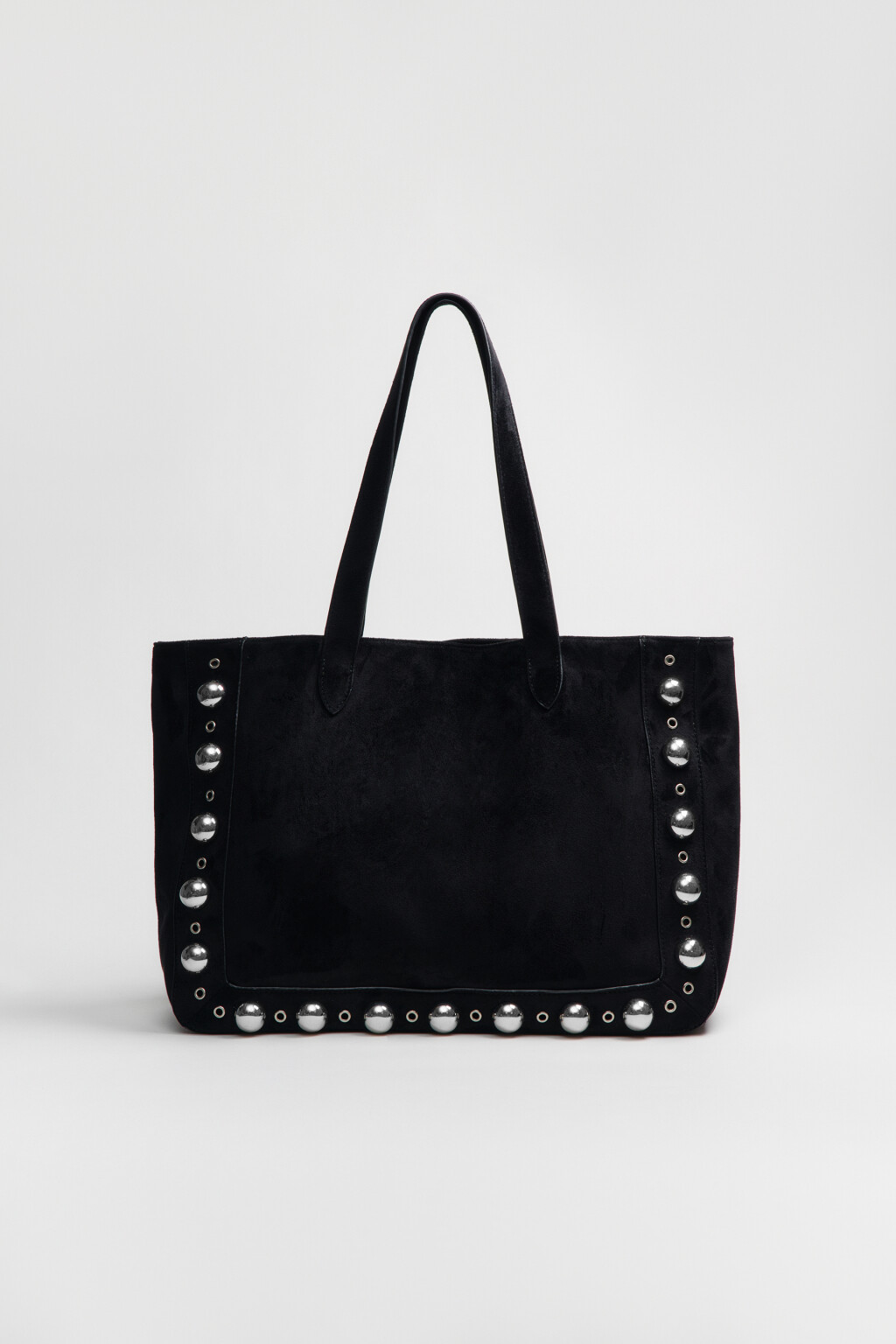 Сумка-шопер с замшевой фактурой и металлическим декором - цвет черный - 4