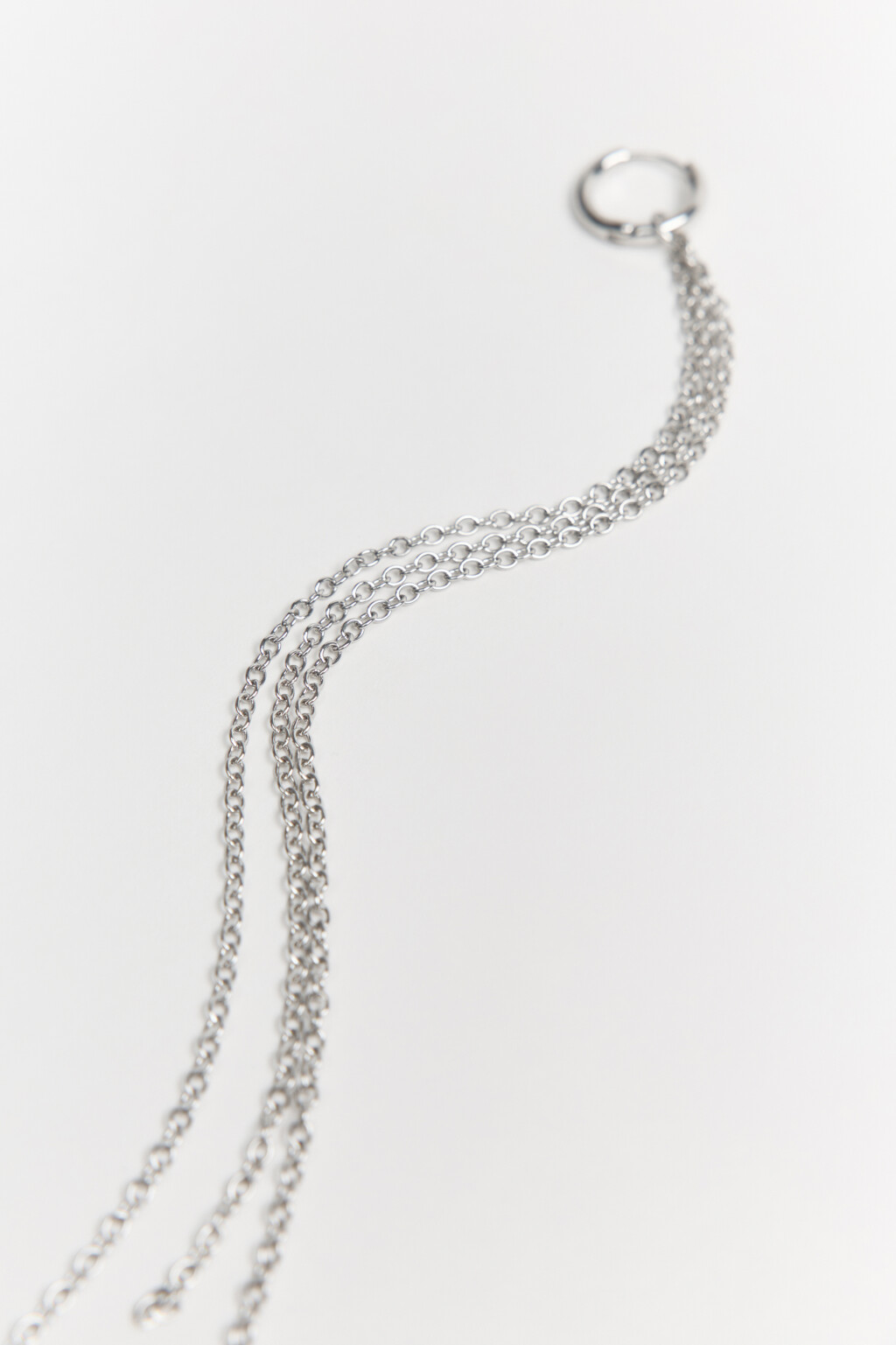 Моносерьга с цепочкой на два уха - цвет серый - 2