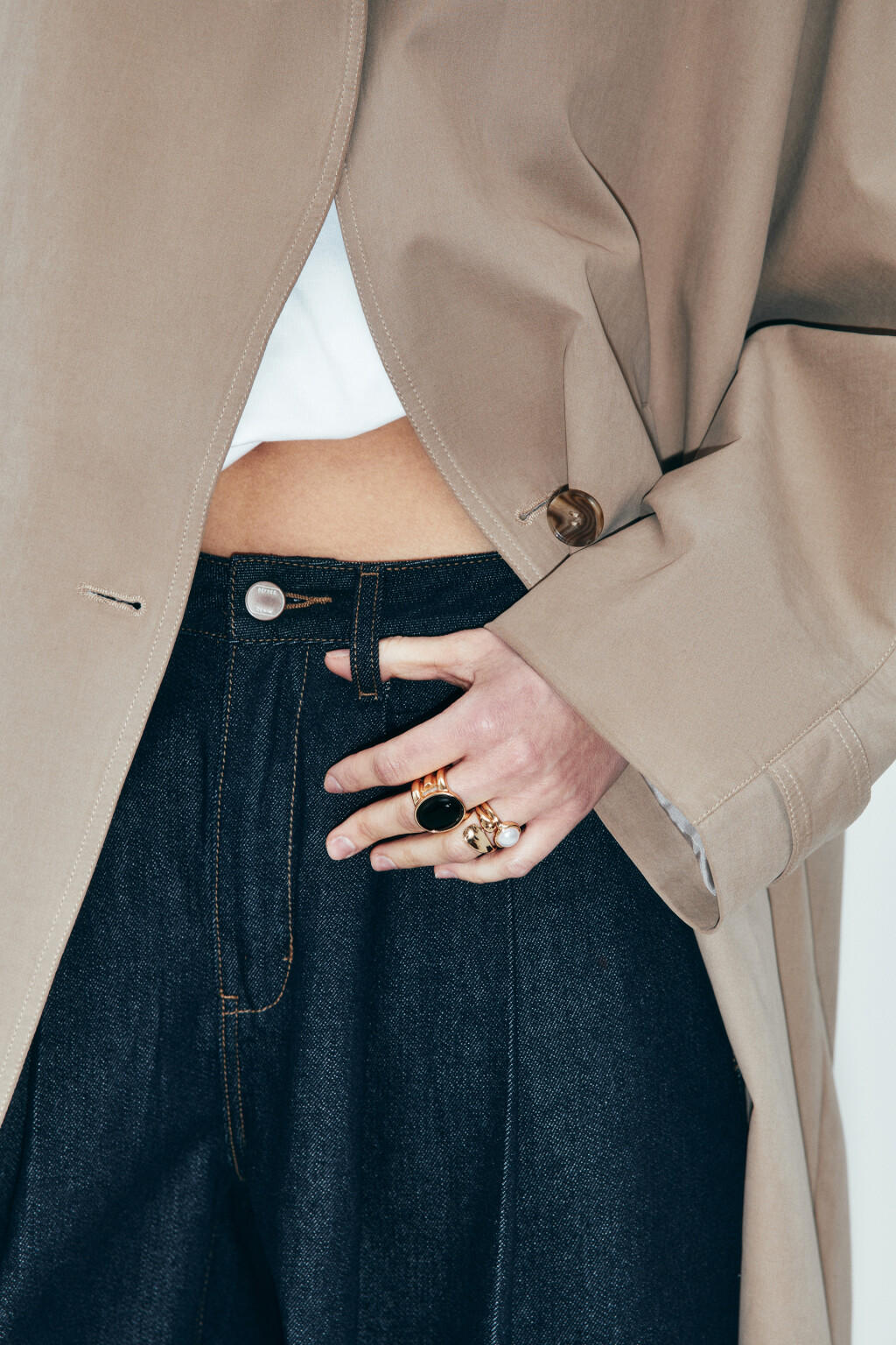 Набор колец золотистых разной формы (3 штуки) - цвет серый - 1