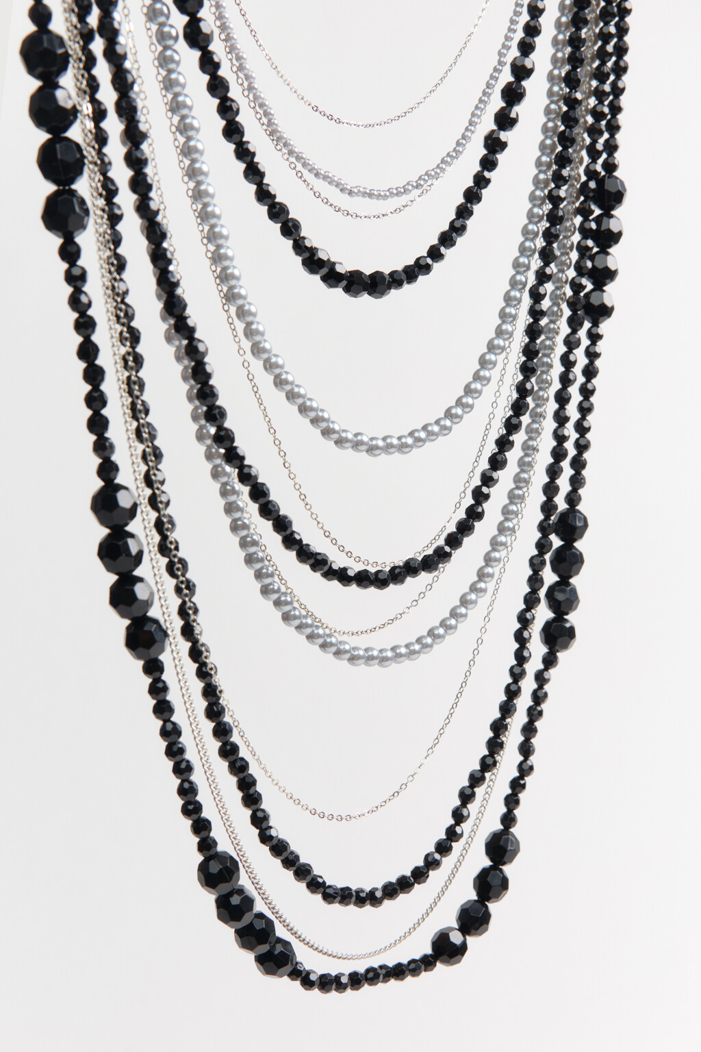 Колье-бусы многослойное - цвет черный - 1