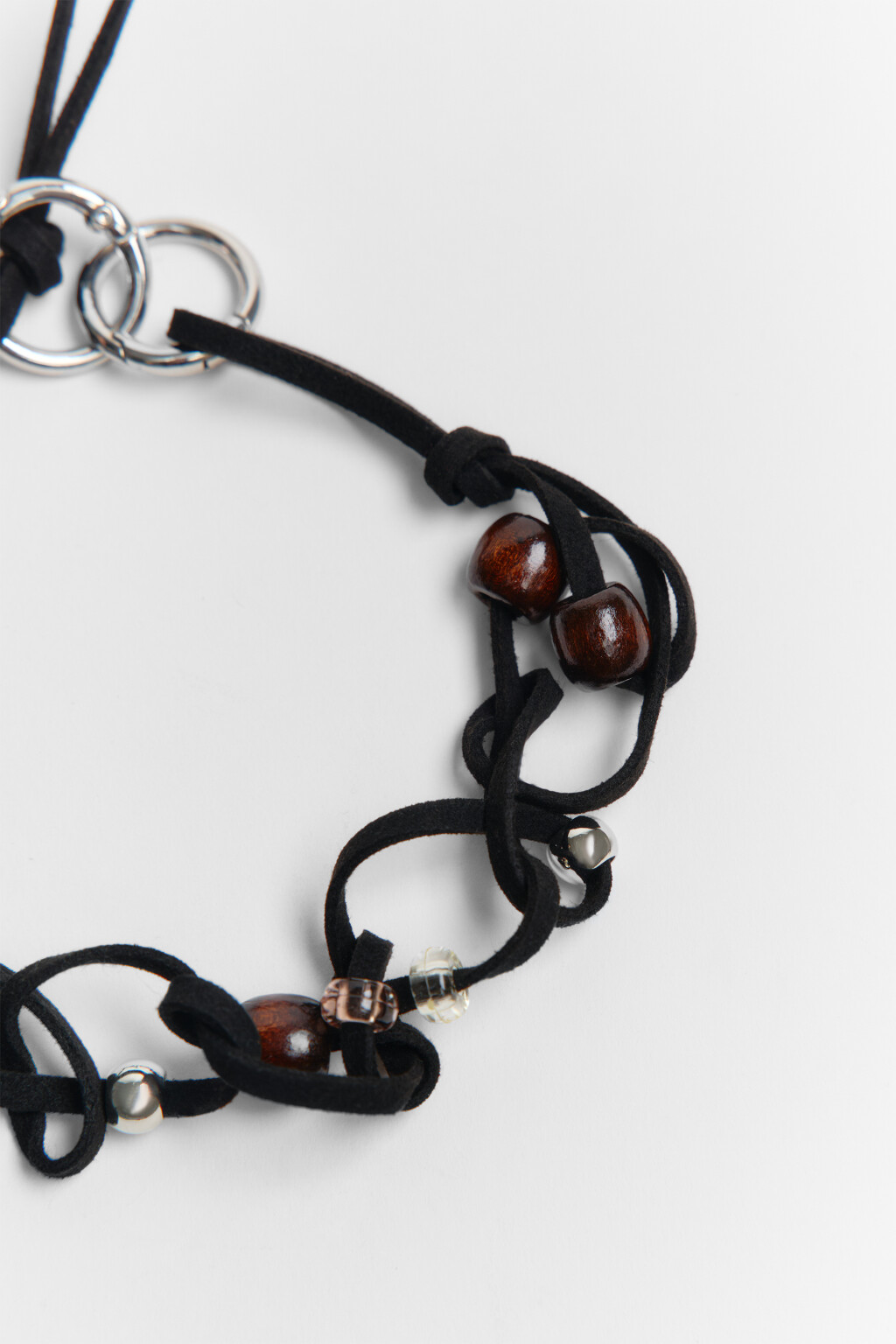 Колье-шнурок плетеное с бусинами - цвет серый - 2