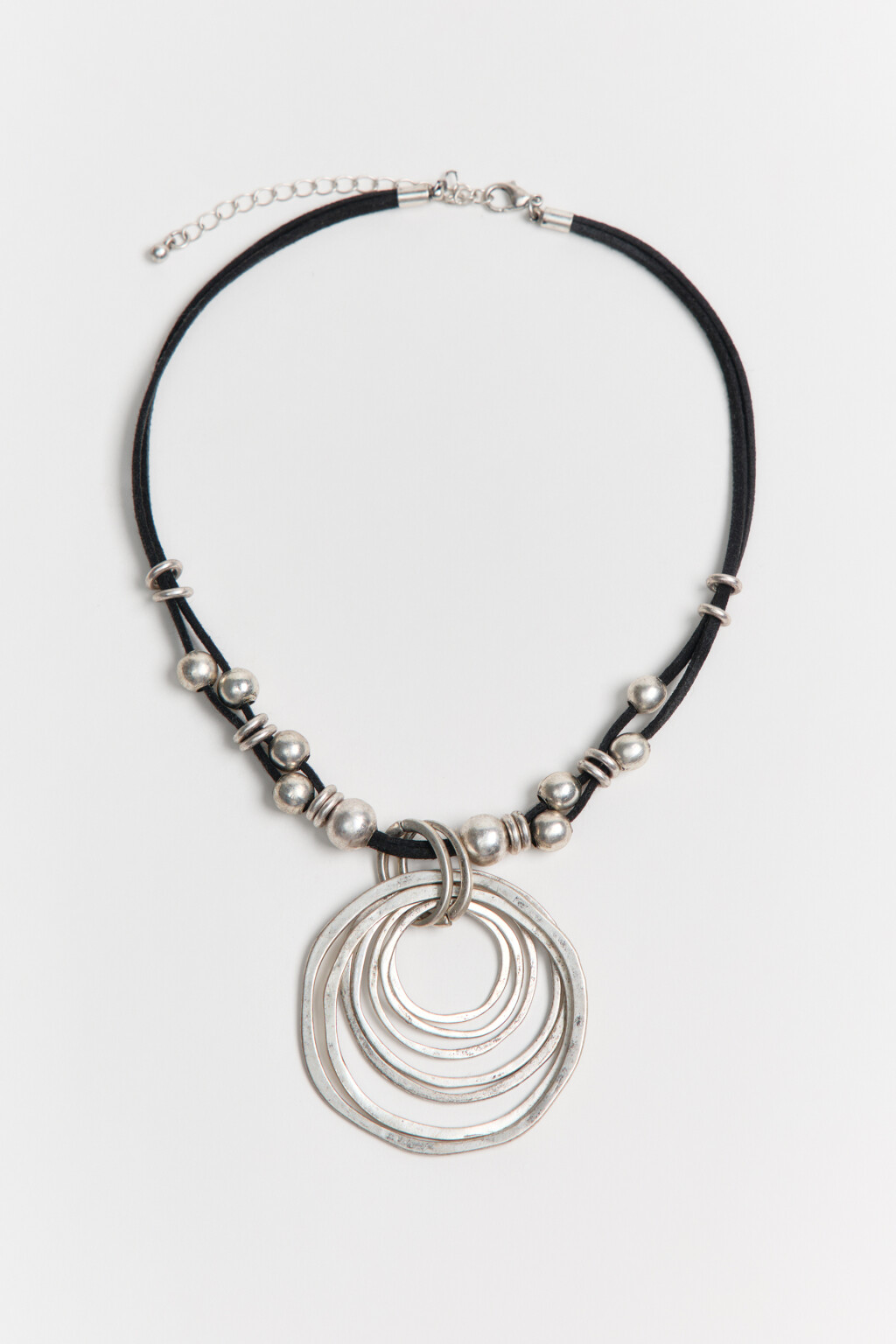 Колье-шнурок с подвесками - цвет серый - 3