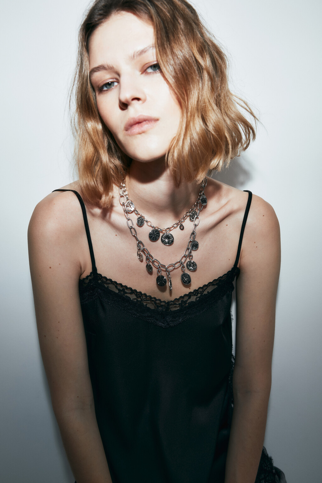 Колье-цепочка двухслойное с подвесками - цвет серый - 1