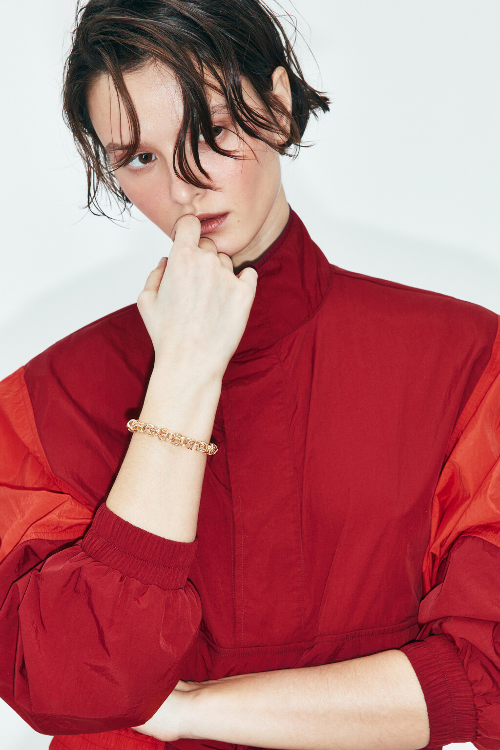 Браслет-цепочка объемный золотистый - цвет желтый - 1