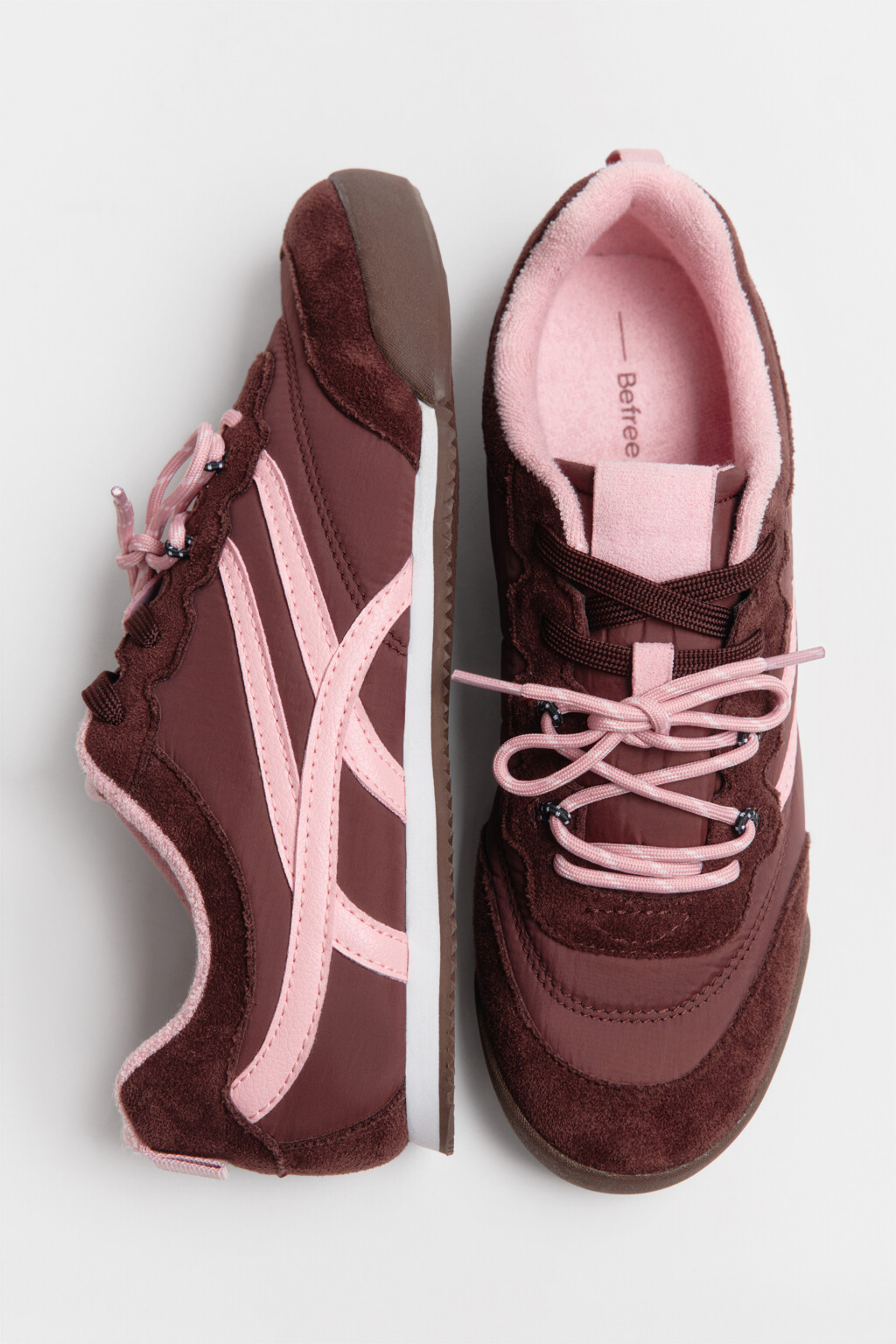 Кеды низкие с контрастной отделкой и замшевыми вставками - цвет коричневый - 2