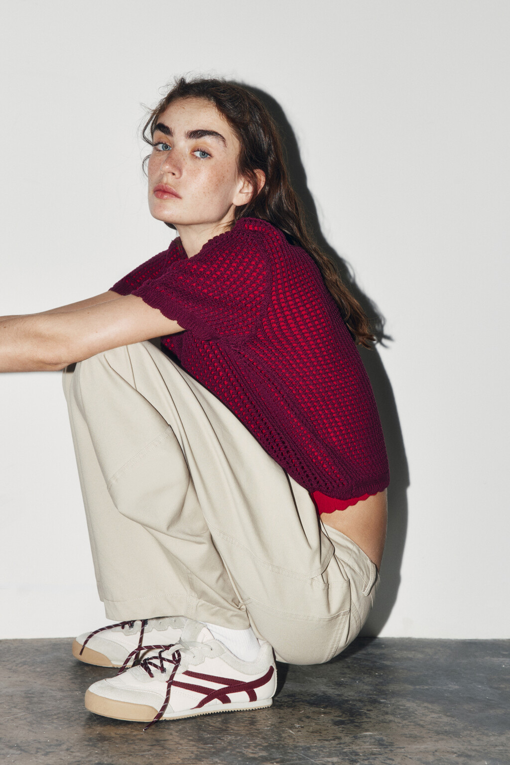 Кеды низкие с контрастной отделкой и замшевыми вставками - цвет молочный - 1