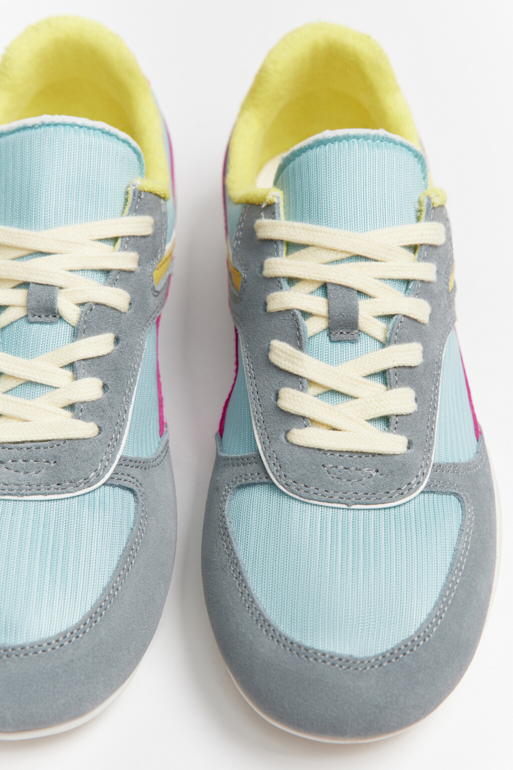 Кроссовки низкие с замшей и контрастными вставками - цвет мультиколор - 2