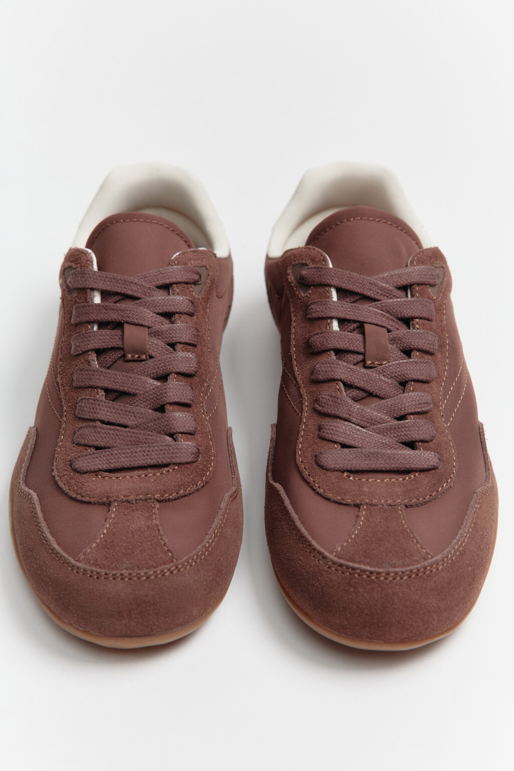 Кроссовки низкие замшевые - цвет коричневый - 3