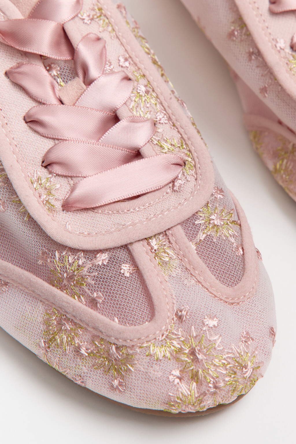 Кроссовки сетчатые с вышивкой - цвет розовый - 6