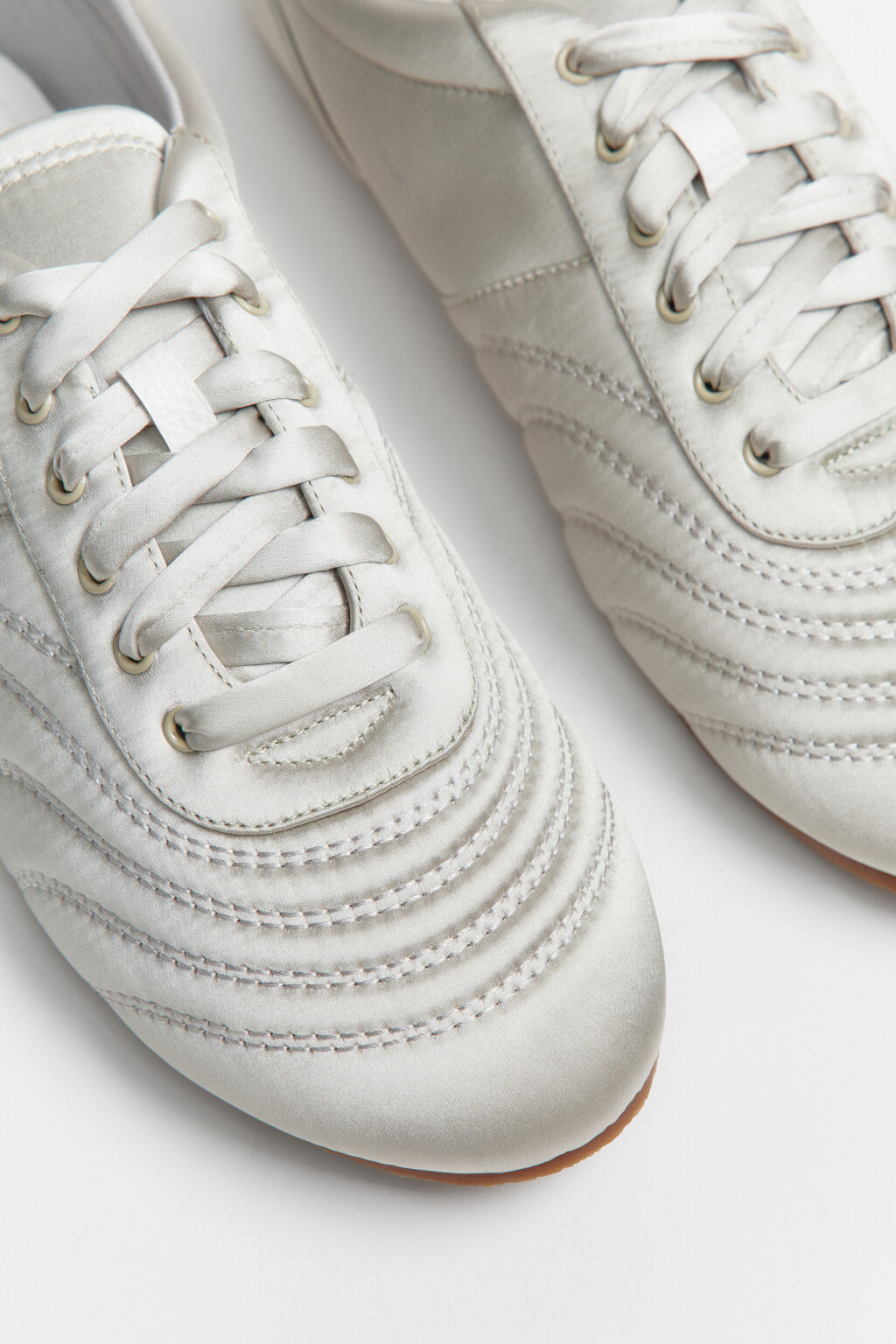 Кроссовки атласные с декоративной строчкой - цвет зеленый - 10