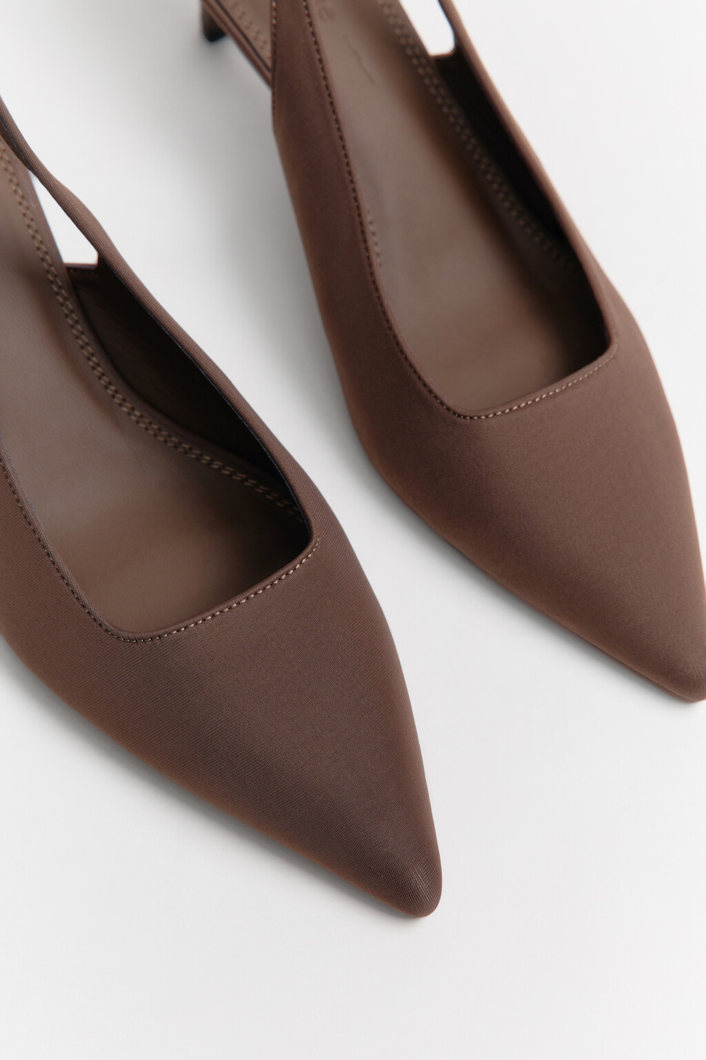 Туфли-лодочки с открытой пяткой - цвет бежевый - 10