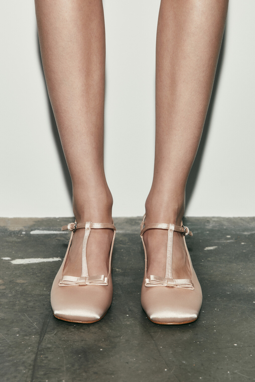 Туфли атласные с бантиком на квадратном каблуке - цвет розовый - 4