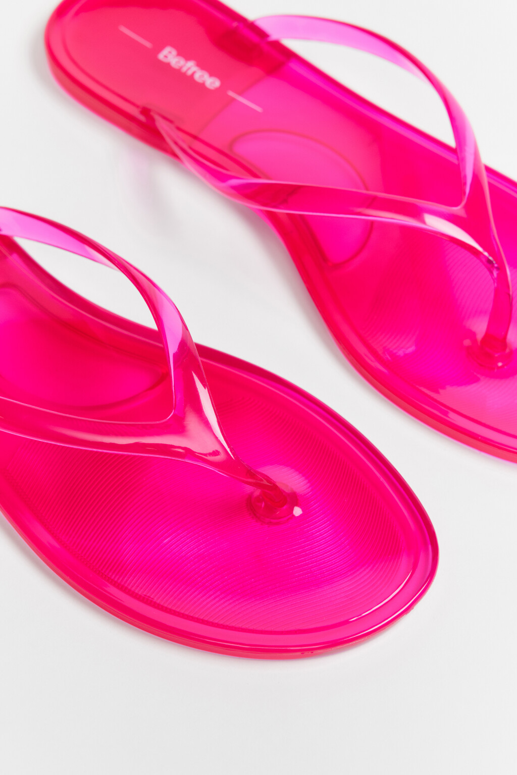 Сабо-вьетнамки глянцевые на плоской подошве - цвет розовый - 5