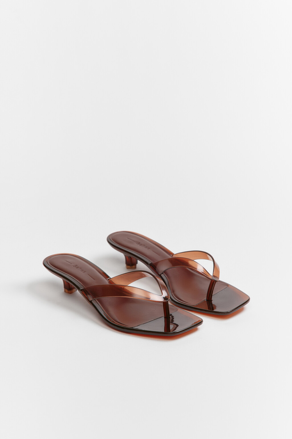 Сабо-вьетнамки прозрачные с квадратным носом на каблуке - цвет коричневый - 9