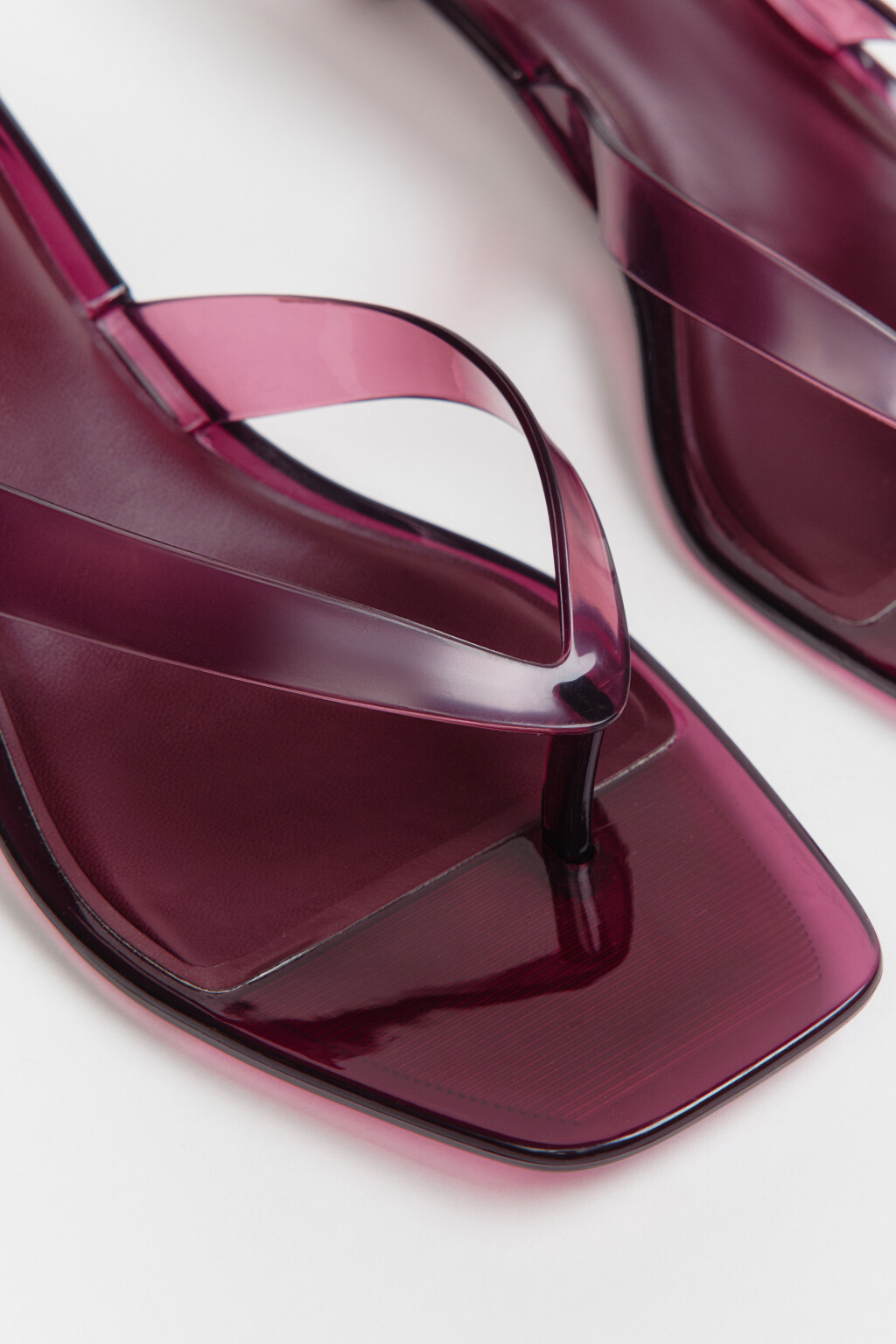 Сабо-вьетнамки прозрачные с квадратным носом на каблуке - цвет бордовый - 7