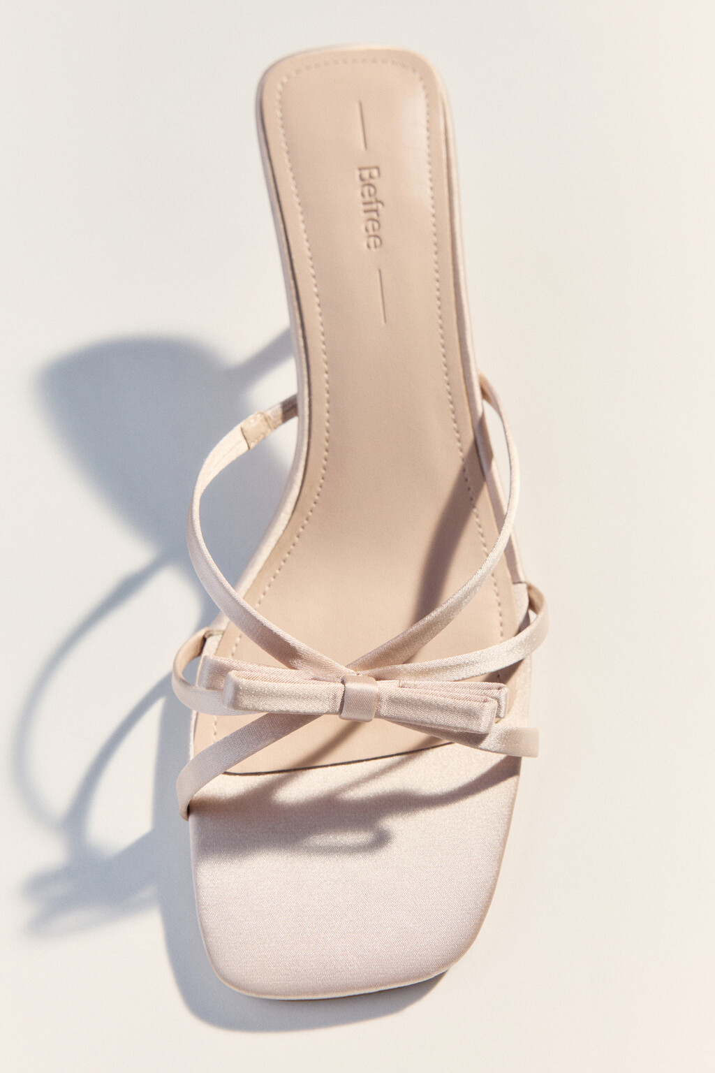 Босоножки с квадратным мысом и бантиком - цвет розовый - 2