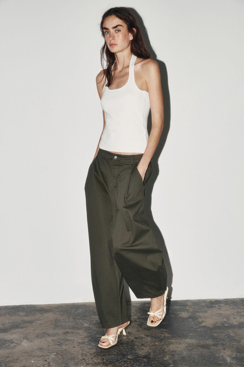 Босоножки с квадратным мысом и бантиком - цвет желтый - 9