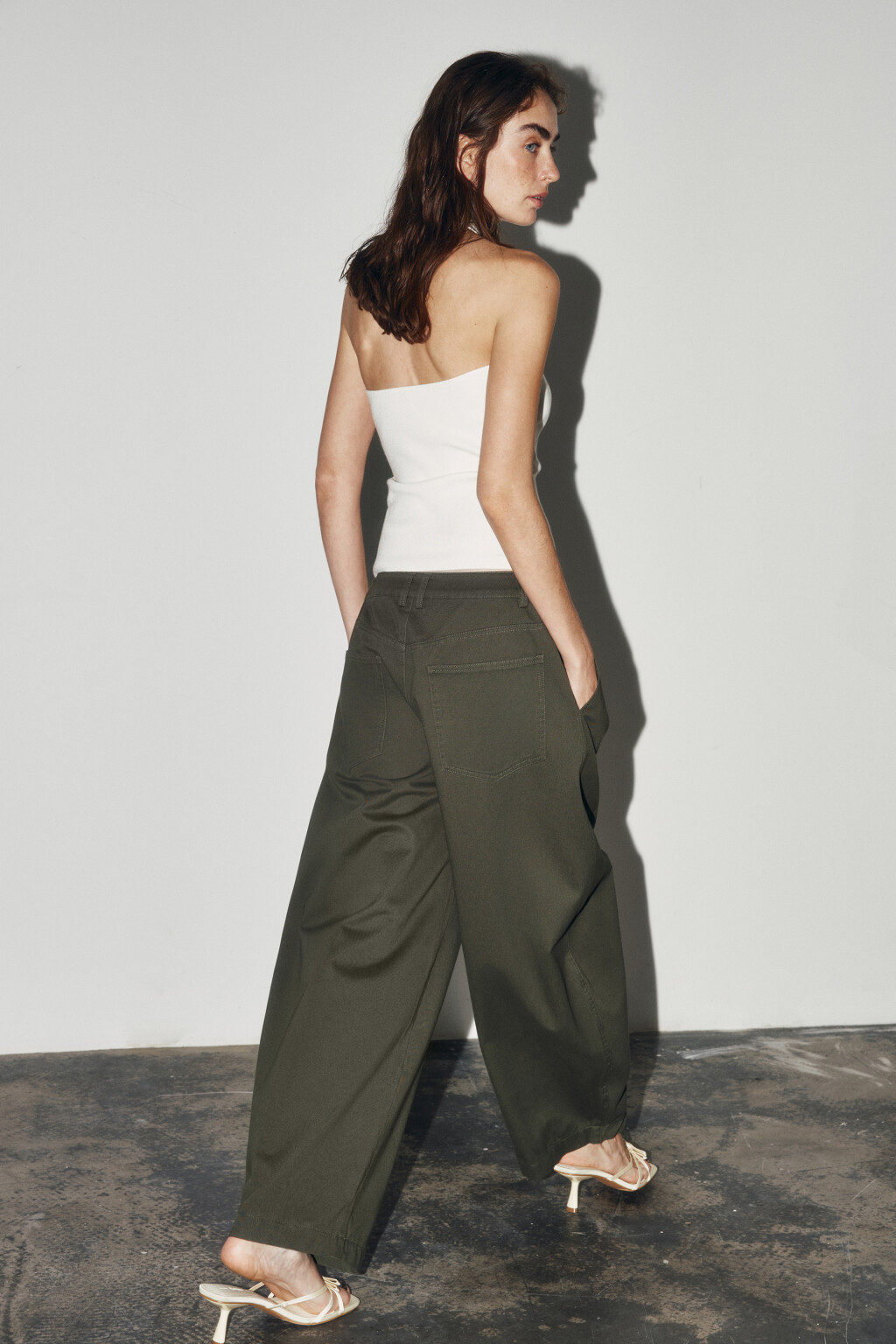 Босоножки с квадратным мысом и бантиком - цвет желтый - 10