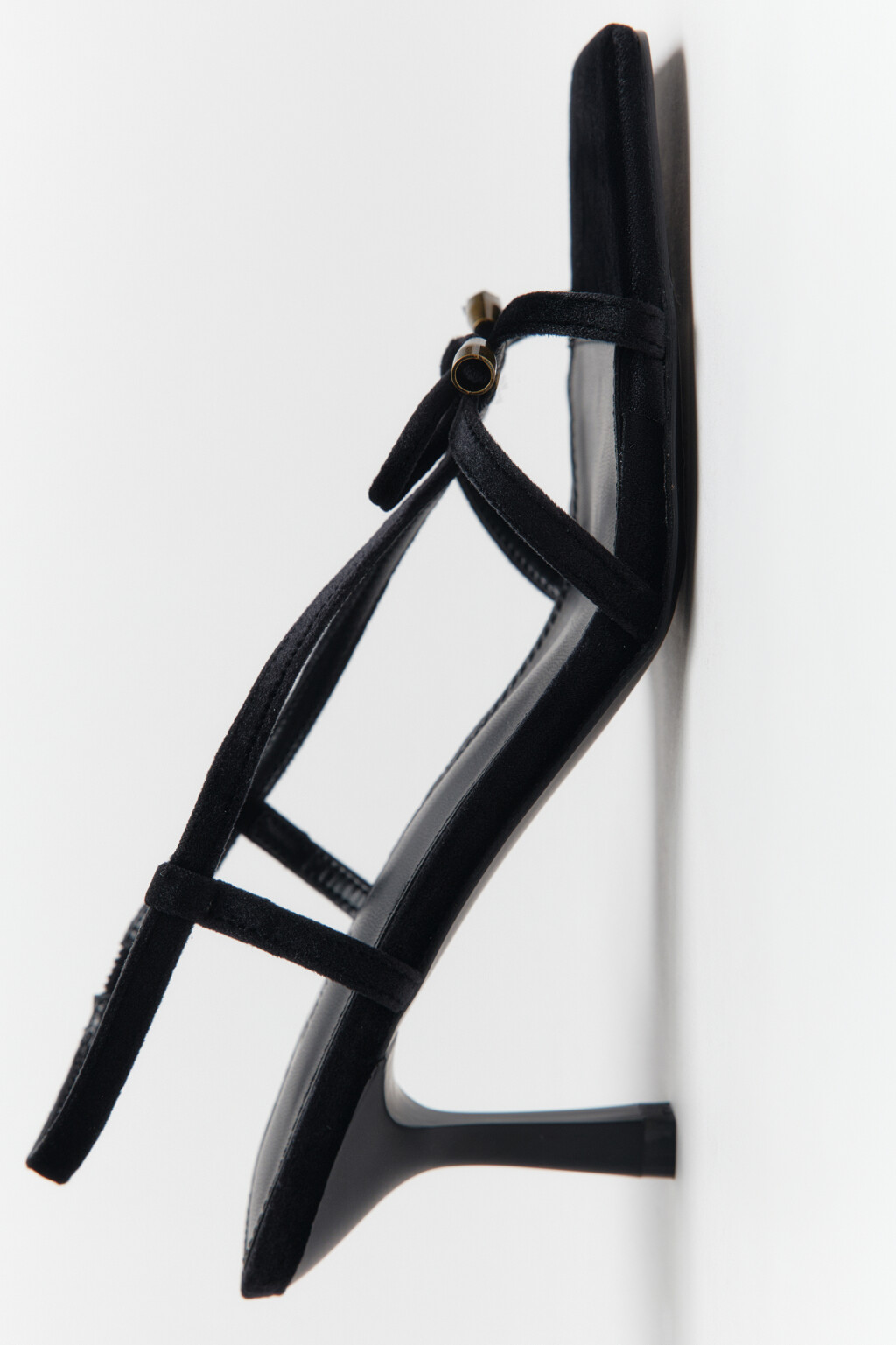 Босоножки с квадратным мысом и бантиком - цвет черный - 2