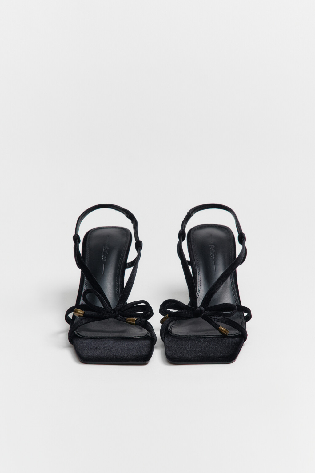 Босоножки с квадратным мысом и бантиком - цвет черный - 4