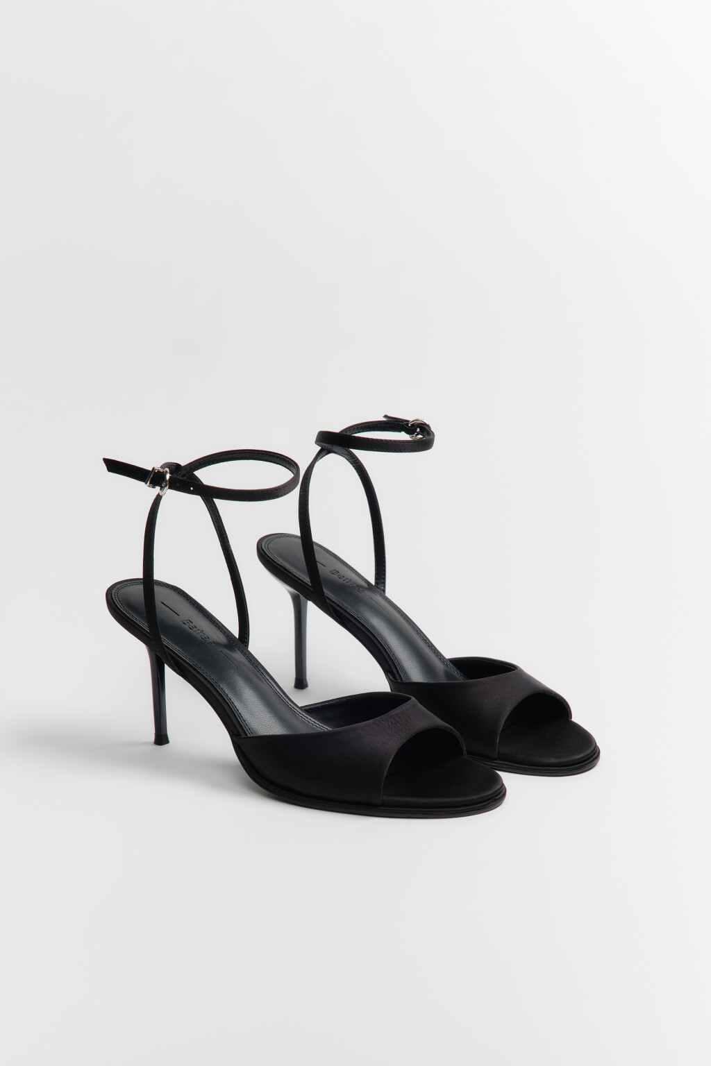 Босоножки атласные с ремешком на щиколотке - цвет черный - 3