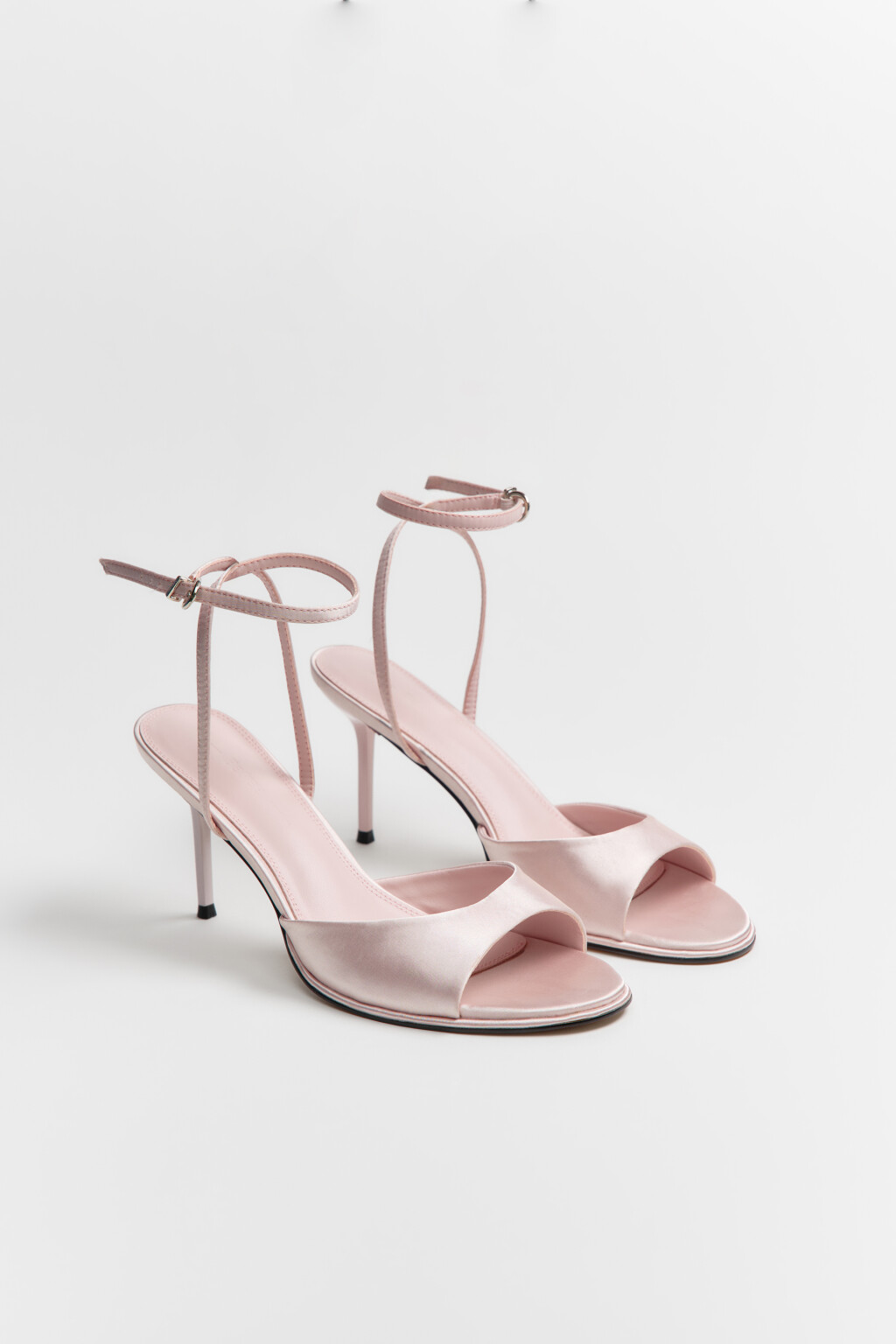 Босоножки атласные с ремешком на щиколотке - цвет розовый - 4