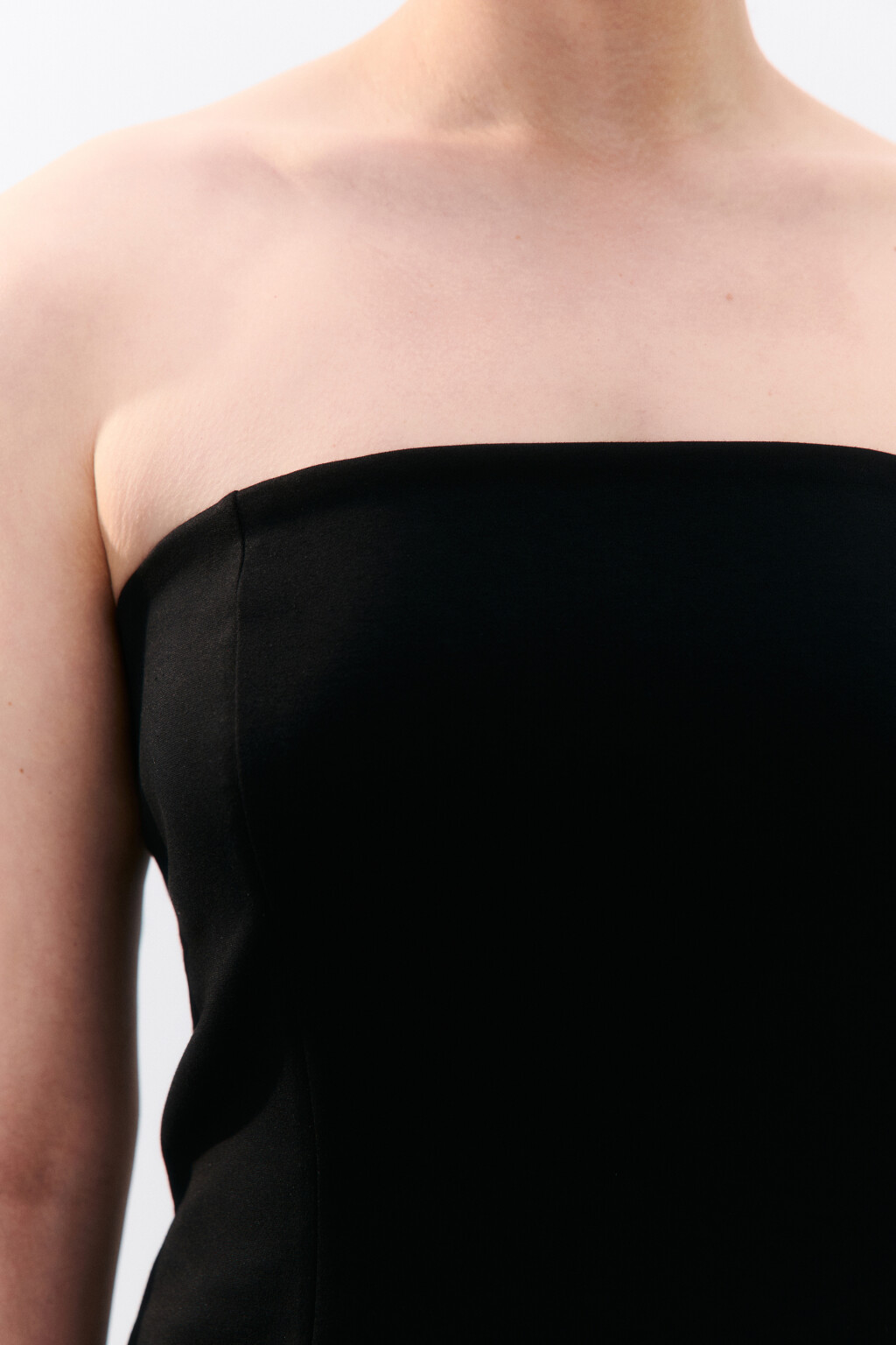 Топ-бандо приталенный - цвет черный - 5