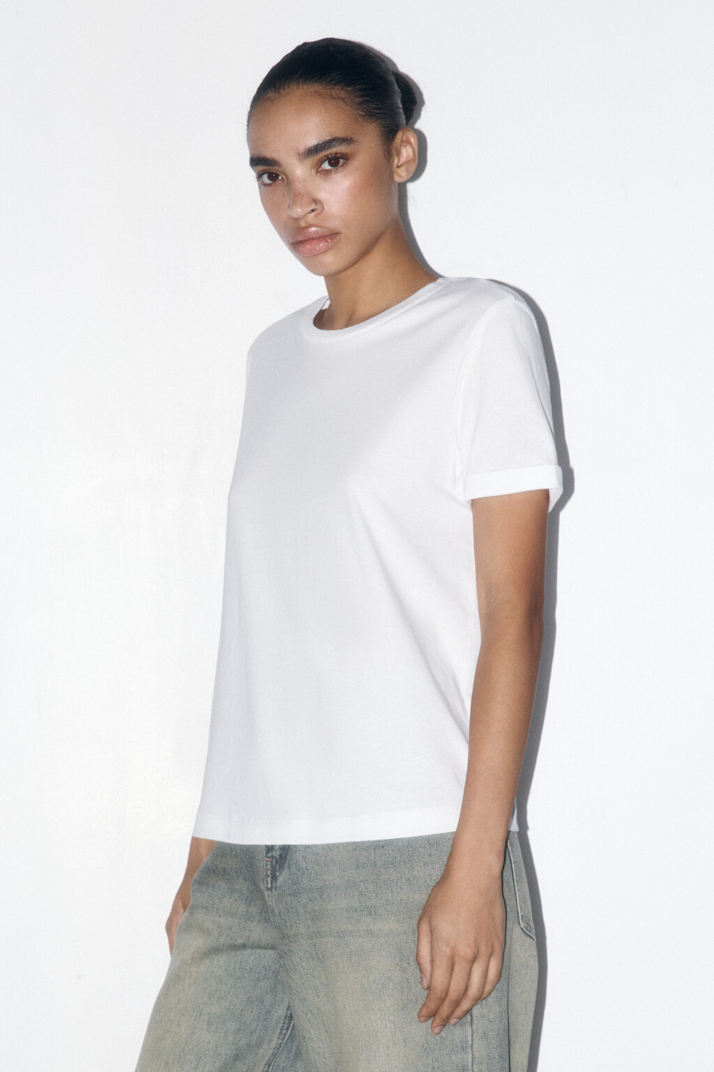Футболка boxy fit базовая из хлопка - цвет белый - 3