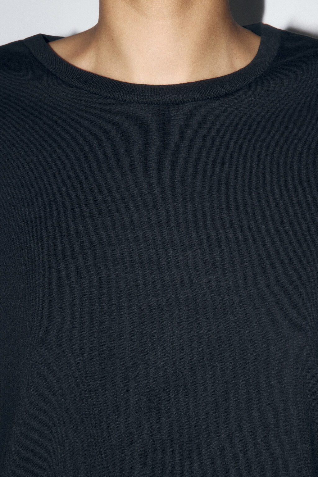 Футболка boxy fit базовая из хлопка - цвет черный - 6