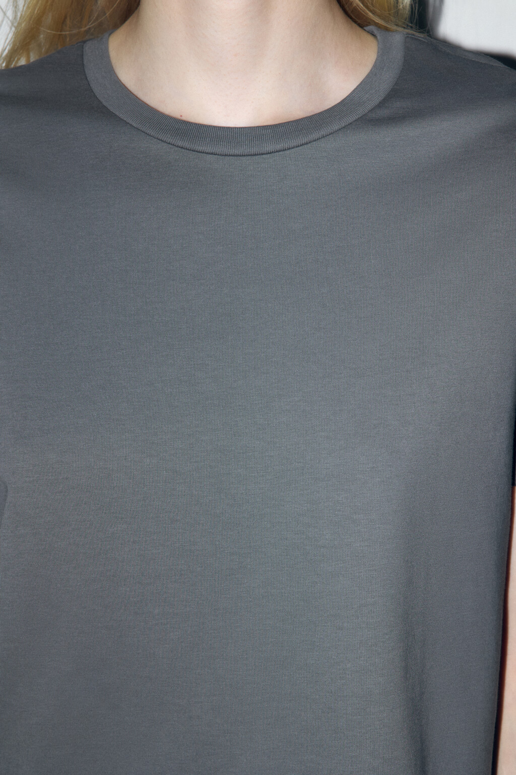 Футболка базовая с подвернутыми рукавами - цвет серый - 6