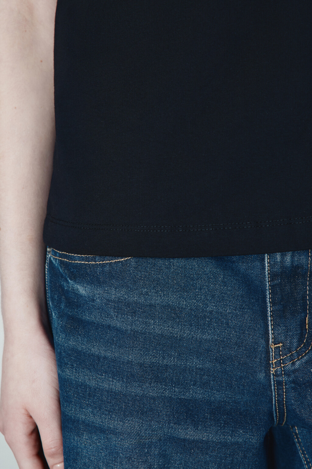 Футболка короткая базовая из хлопка - цвет черный - 6