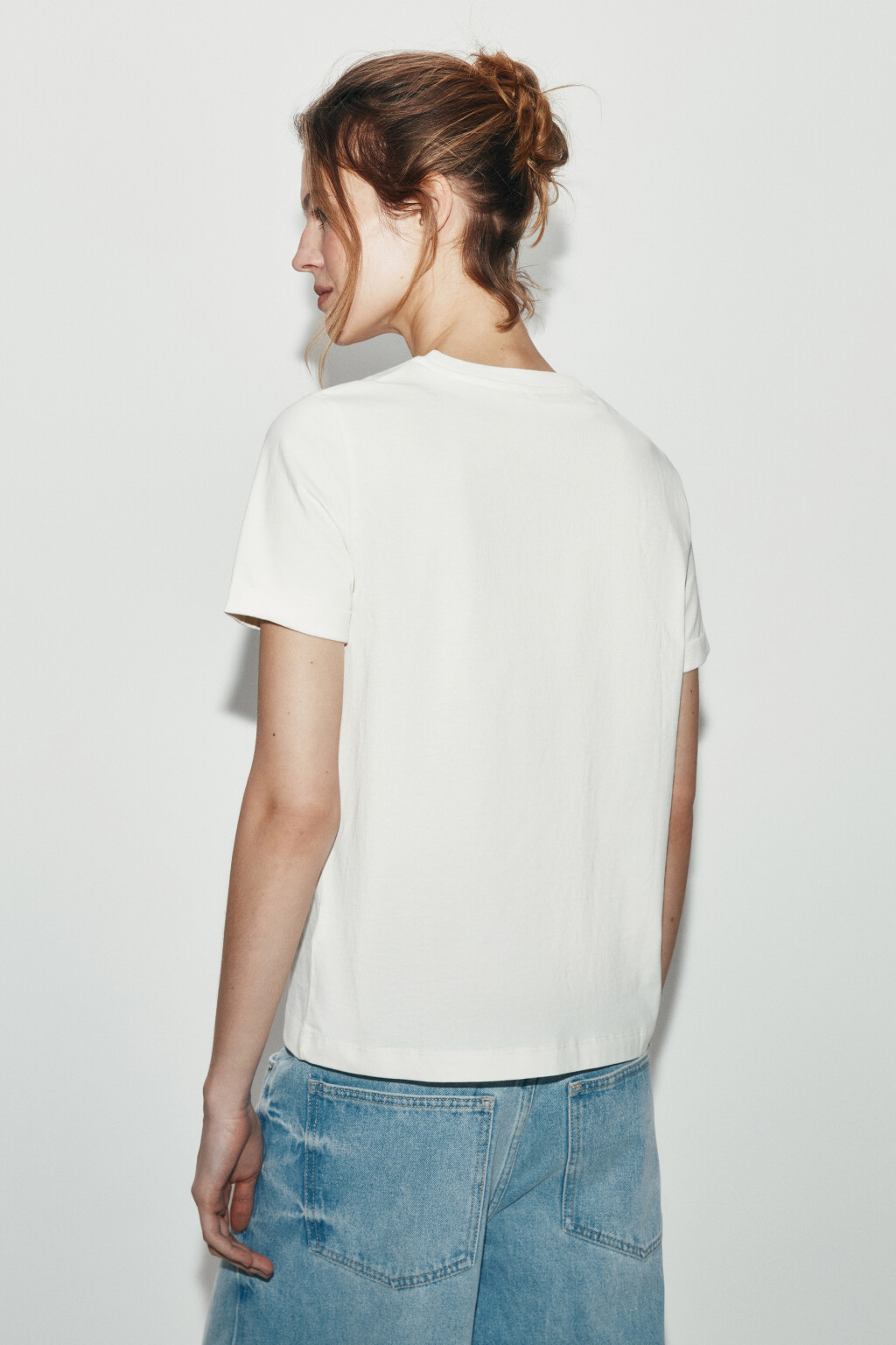 Футболка короткая базовая из хлопка - цвет молочный - 4