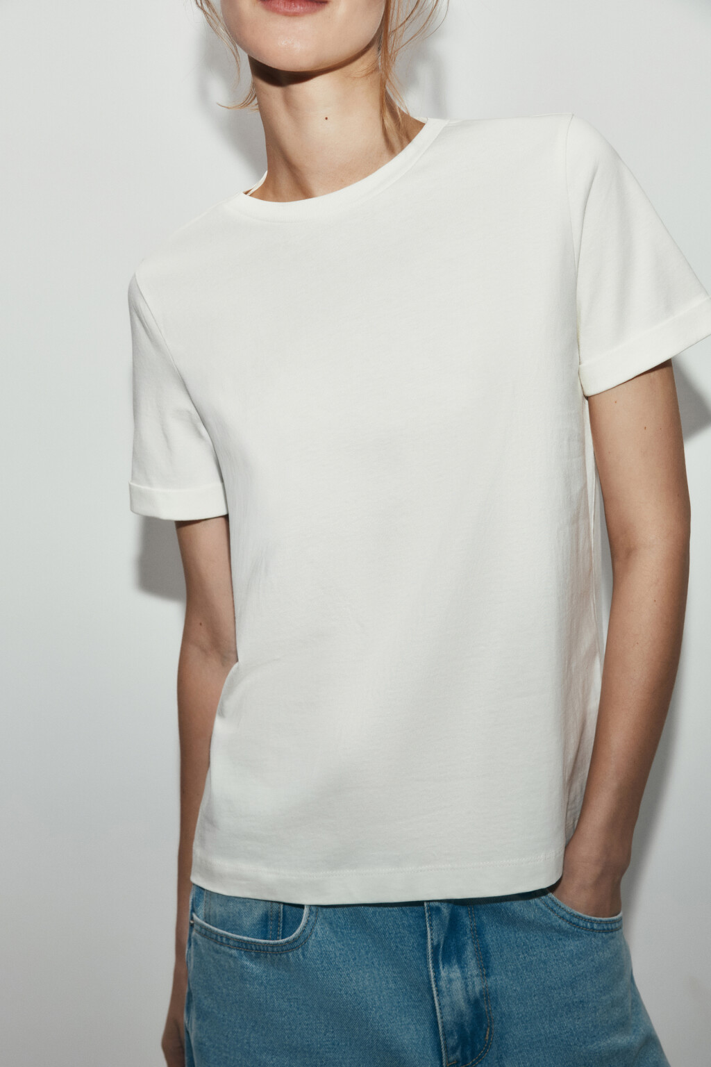 Футболка короткая базовая из хлопка - цвет молочный - 6