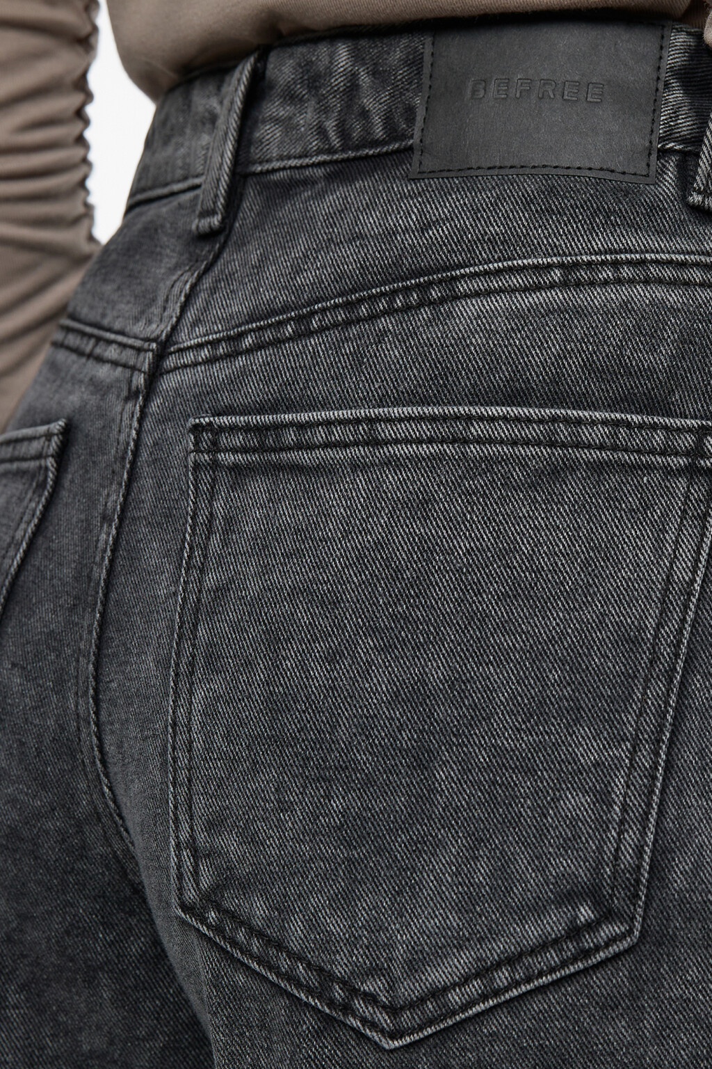 Джинсы Bananas широкие с подвернутыми штанинами - цвет серый - 5