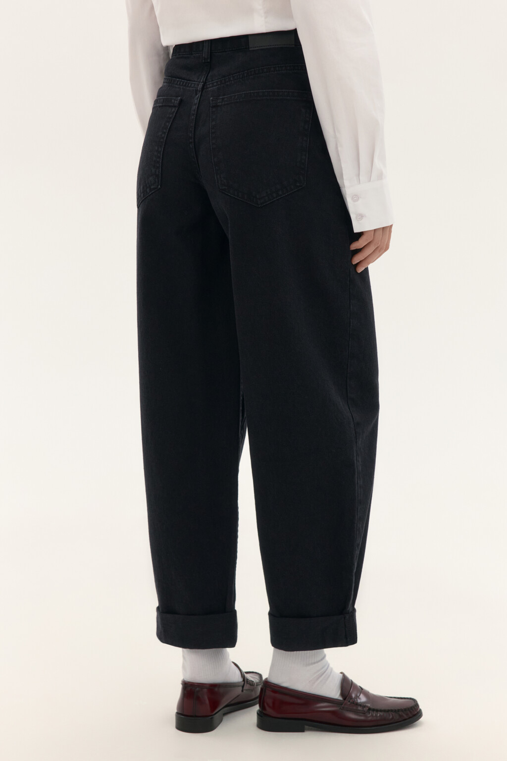 Джинсы-бананы с высокой посадкой - цвет черный - 3