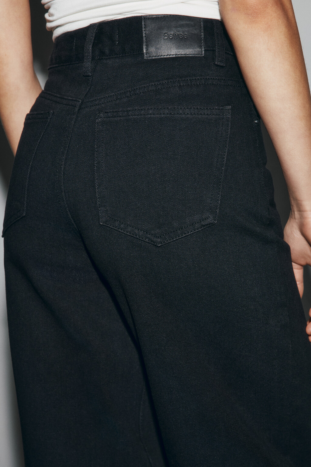 Джинсы barrel fit с высокой посадкой - цвет черный - 6