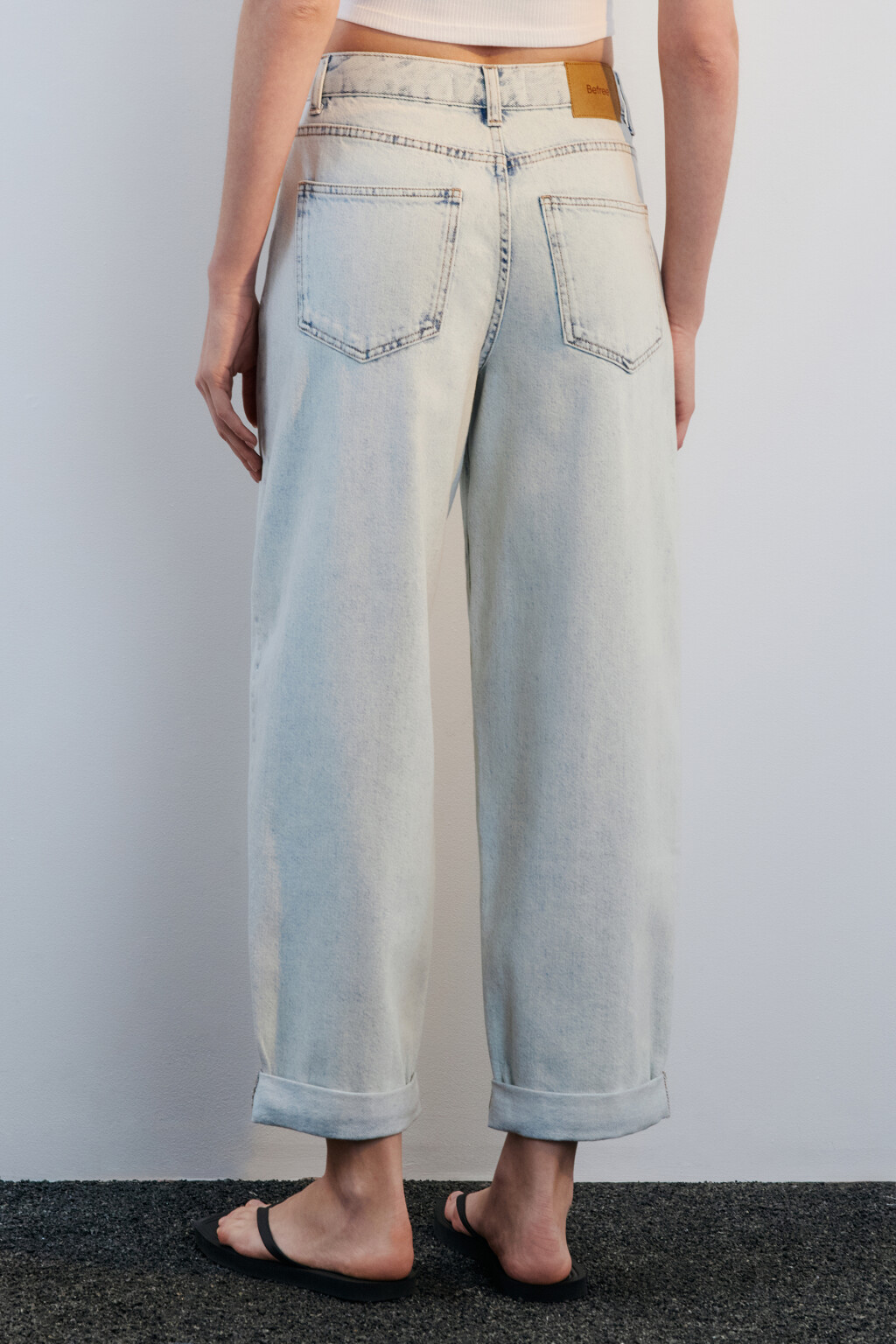 Джинсы-бананы с высокой посадкой - цвет голубой - 3