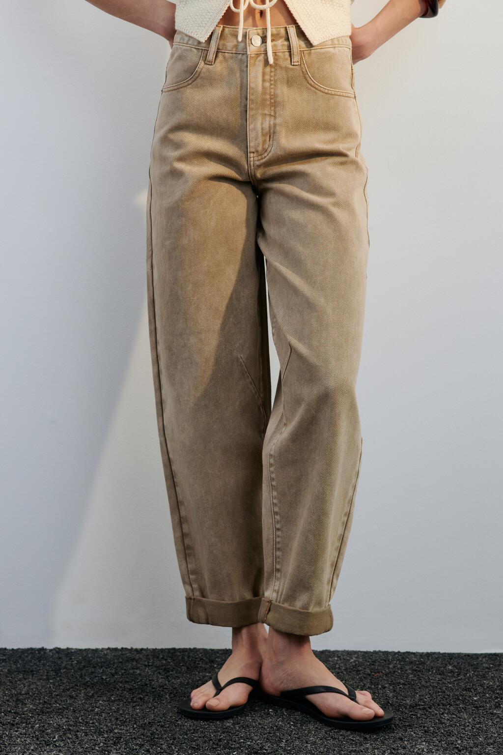 Джинсы-бананы широкие с высокой посадкой - цвет бежевый - 2