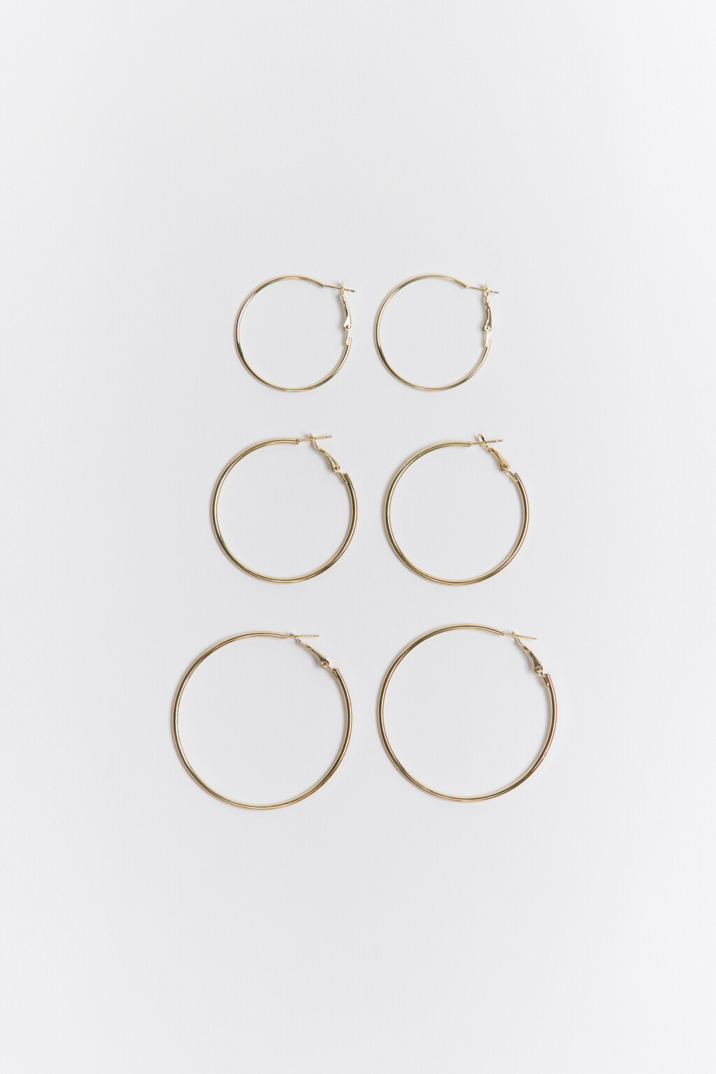 Набор серег-колец гладких (3 пары) - цвет желтый - 1