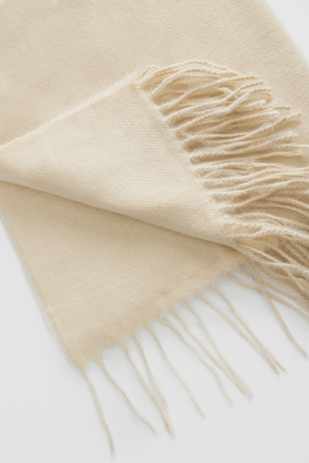 Шарф BasicScarf тонкий базовый с бахромой - цвет бежевый - 2