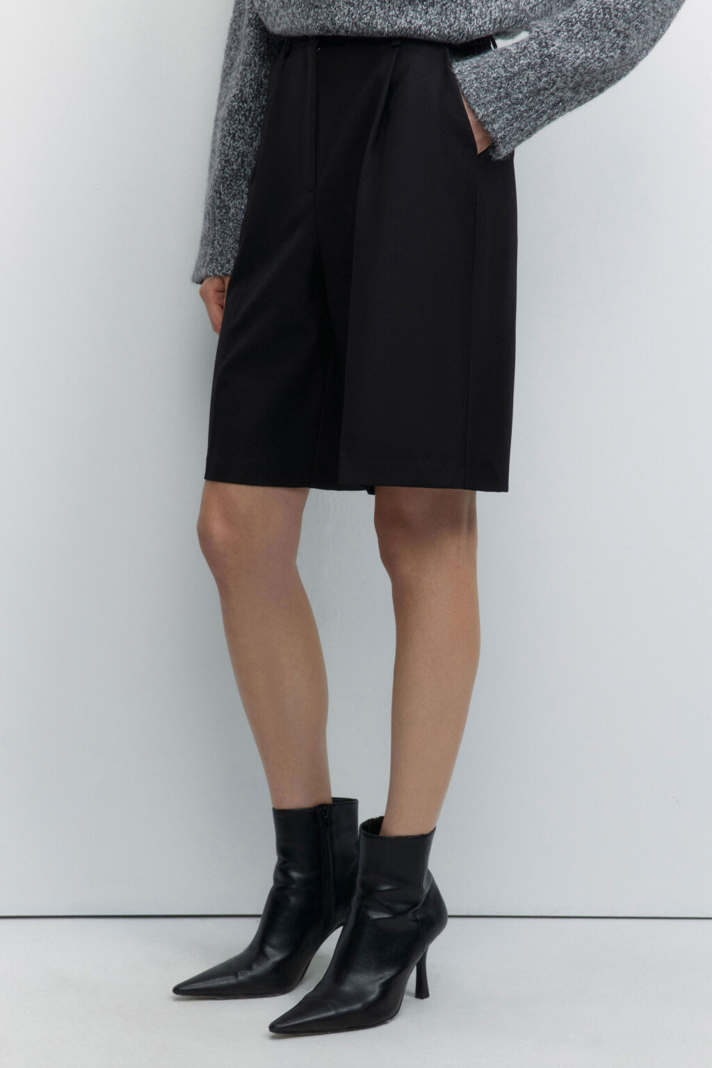 Шорты Bermudas костюмные со средней посадкой - цвет черный - 3