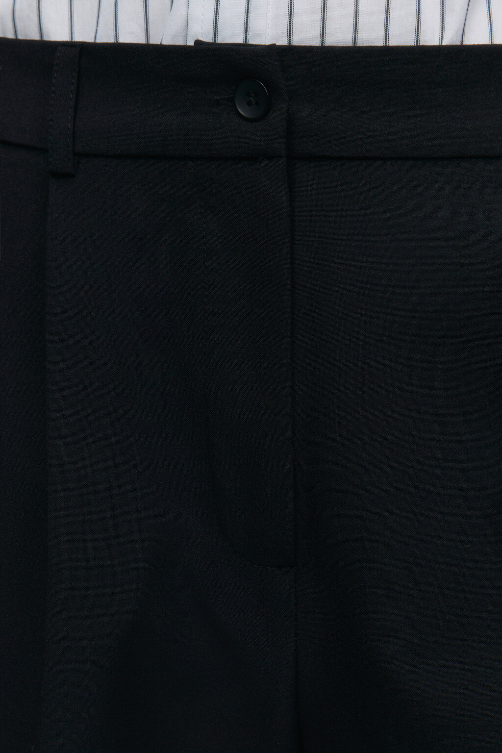Шорты Bermudas костюмные со средней посадкой - цвет черный - 6